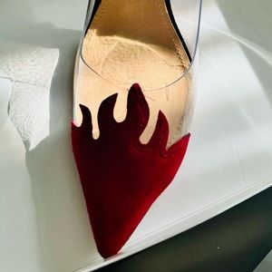 Popular Schultz heels